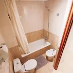 罗亚公寓酒店 * 滨海略雷特