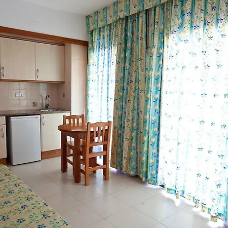 Royal * Lloret de Mar